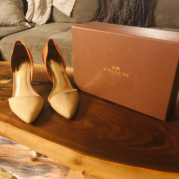 Coach pumps - Picture 1 of 8